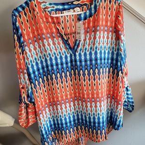 Cato New With Tags Hibiscus Blouse